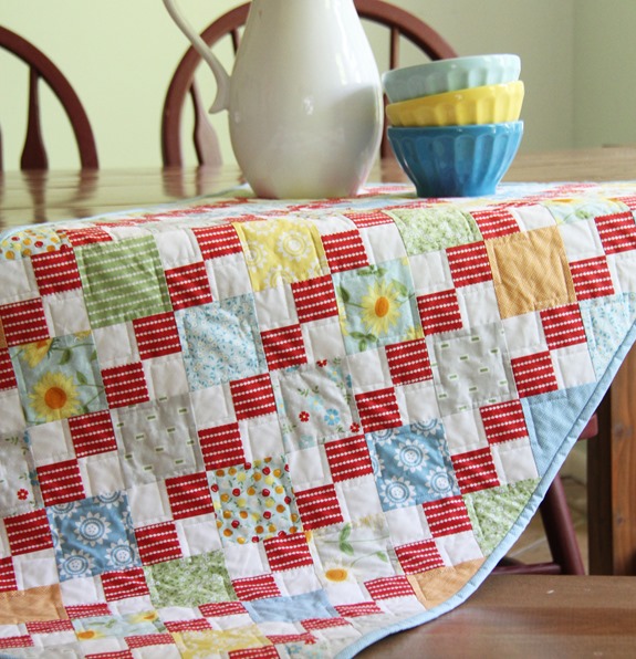 Oh-Clementine-Table-Runner-Quilts-an[2]