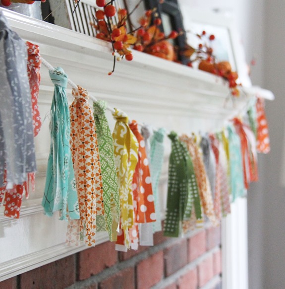 Scrappy Fabric Garland, Cluck Cluck Sew_thumb[2]