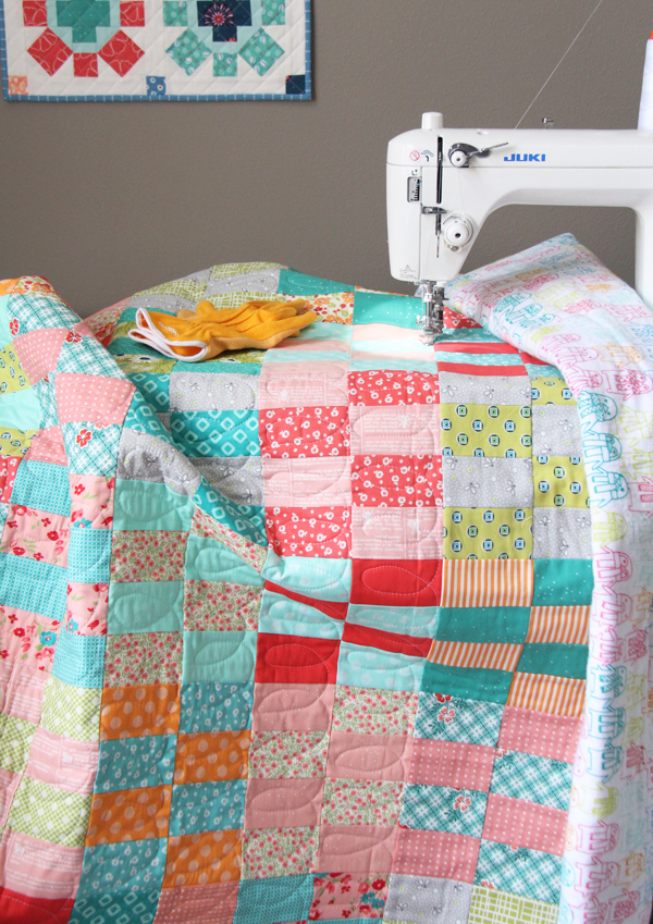 King   size machine quilted quilt#4700 