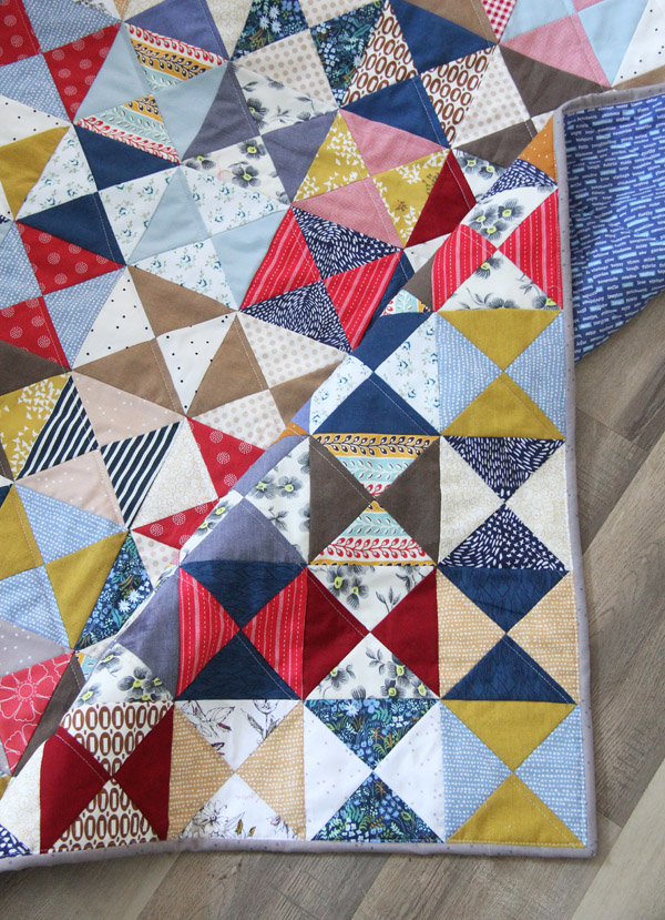 Free Hourglass Quilt Tutorial